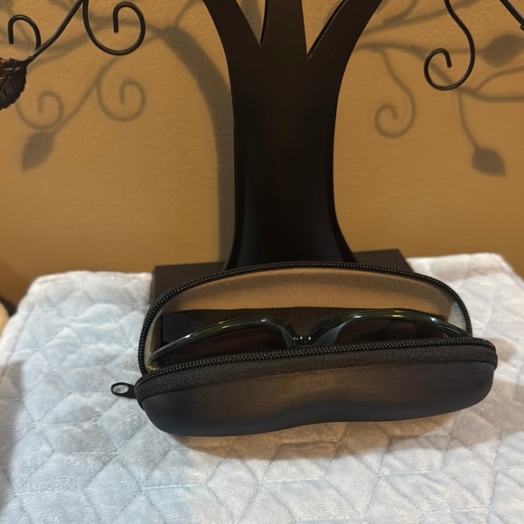 Christian Dior Authentic Green Women's Sunglasses In Amazing Condition With Box - Picture 15 of 16